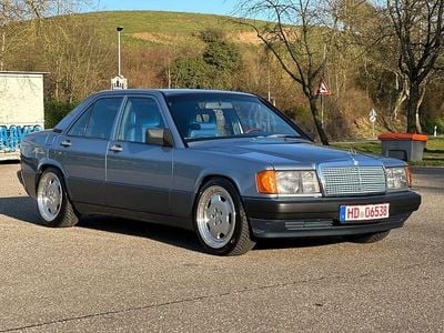 Gebraucht Mercedes 190 AMG 118 PS (86 kW) 1989 Blau Limousine
