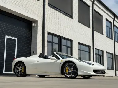 Gebraucht Ferrari 458 570 PS (419 kW) 2012 Weiß Cabrio