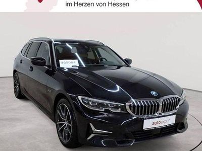 Gebraucht BMW 330e Luxury Line 184 PS (135 kW) 2022 Schwarz Kombi