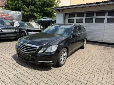 Używany Mercedes E220