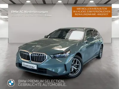Gebraucht BMW 520 Sport Line 197 PS (144 kW) 2025 Grün Kombi