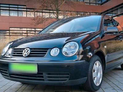 Gebraucht VW Polo 75 PS (55 kW) 2002 Schwarz Kleinwagen