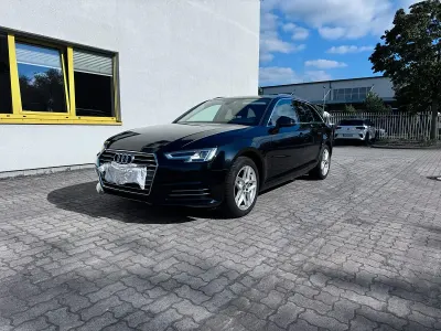 Gebraucht Audi A4 Ambiente 190 PS (139 kW) 2015 Schwarz Kombi