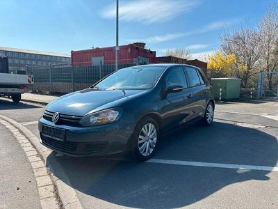 Usata VW Golf VI Trendline 105 CV (77 kW) 2010 Blu Utilitaria