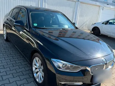 Gebraucht BMW 320 Luxury Line 184 PS (135 kW) 2014 Schwarz Limousine