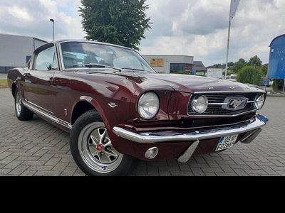 Rot Gebraucht 1966 Ford Mustang Fastback | 64.900 €