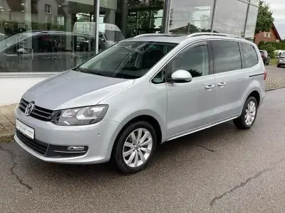 Gebraucht VW Sharan Highline 177 PS (130 kW) 2014 Reflexsilber metallic Van / Kleinbus