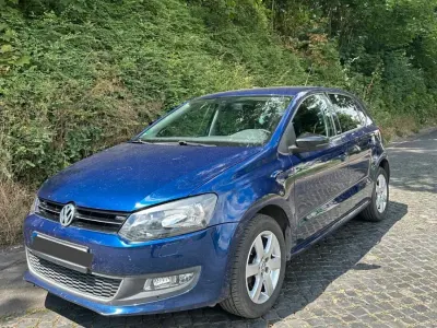Gebraucht VW Polo Style 90 PS (66 kW) 2011 Blau Kleinwagen