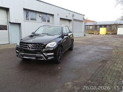 Gebraucht Mercedes ML350 AMG 258 PS (189 kW) 2014 Schwarz SUV