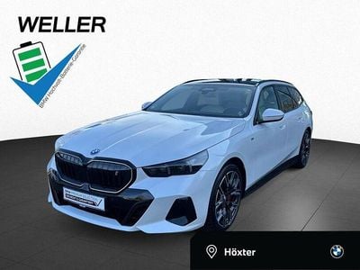 Gebraucht BMW i5 Comfort Edition 250 kW (340 PS) 2025 Mineralweiß (weiß) Kombi