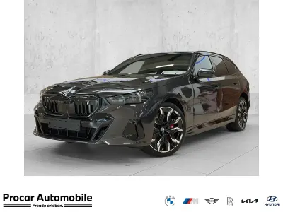 Neu BMW i5 M Sport 250 kW (340 PS) 2025 Grau Kombi