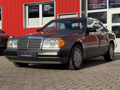 Brugt Mercedes 230 132 HK (97 kW) 1989 Grå Coupe