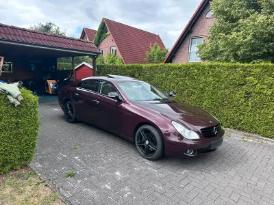 Gebraucht Mercedes CLS350 272 PS (200 kW) 2005 Violet Coupé
