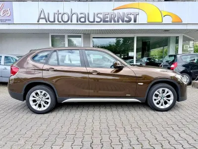 Gebraucht BMW X1 Sport Line 143 PS (105 kW) 2012 Braun SUV