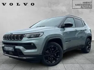Gebraucht Jeep Compass Limited 190 PS (139 kW) 2022 Steel blue pearl coat SUV