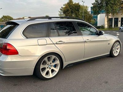 BMW 325