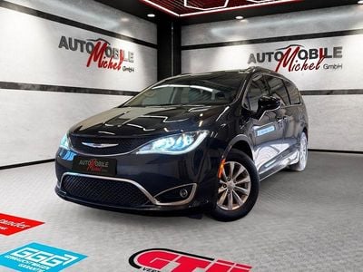 Gebraucht Chrysler Pacifica 369 PS (271 kW) 2019 Schwarz Van / Kleinbus