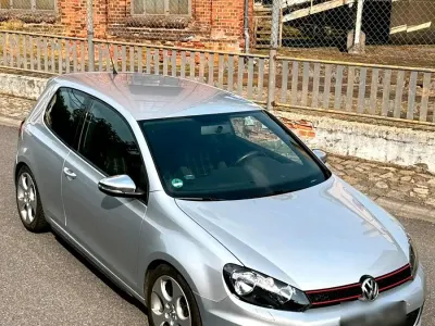Gebraucht VW Golf VI GTI 280 PS (205 kW) 2012 Silber Kleinwagen