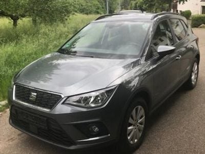 Gebraucht Seat Arona Style 116 PS (85 kW) 2018 Pirineos grau (metallic) SUV