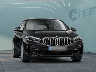 gebraucht BMW 120 i Hatch M Sport DAB LED WLAN Tempomat Shz