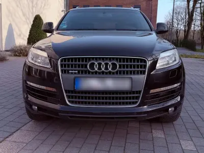 Używany Audi Q7 Comfort 300 KM (220 kW) 2006 Czarny SUV