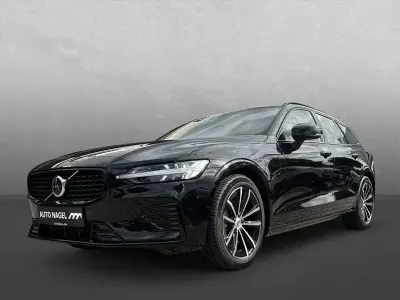 Gebraucht Volvo V60 Plus 398 PS (292 kW) 2024 Onyx black (metallic) Kombi