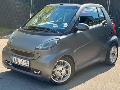 Grau Gebraucht 2011 Smart ForTwo Cabrio Cabrio | 4.799 € (Fairer Preis)