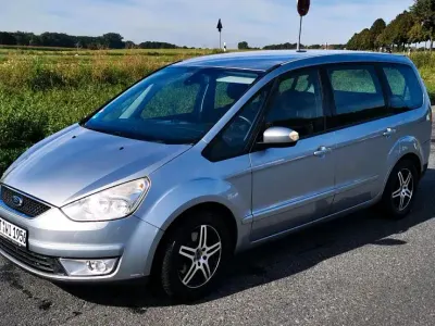 Używany Ford Galaxy 140 KM (102 kW) 2007 Srebrny Minivan