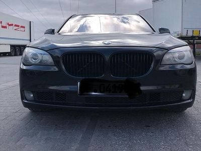 BMW 740