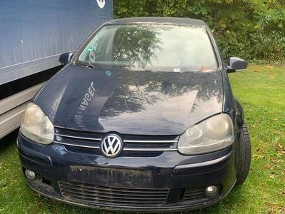 VW Golf V