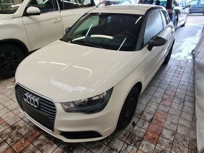 gebraucht Audi A1 1.6 TDI Attraction PDC/Klimaaut.