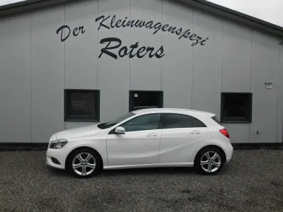 Gebraucht Mercedes A180 Urban 122 PS (89 kW) 2013 Weiß Kleinwagen