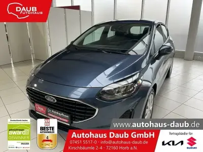 Używany Ford Fiesta Cool & Connect 75 KM (55 kW) 2023 Niebieski Hatchback