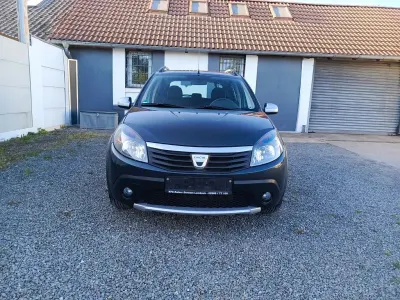 Gebraucht Dacia Sandero Stepway 87 PS (63 kW) 2010 Grau Limousine