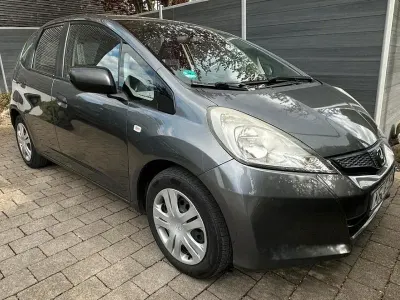 Brugt Honda Jazz 90 HK (66 kW) 2012 Grå Hatchback