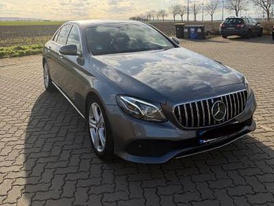 Gebraucht Mercedes E220 194 PS (142 kW) 2017 Grau Limousine