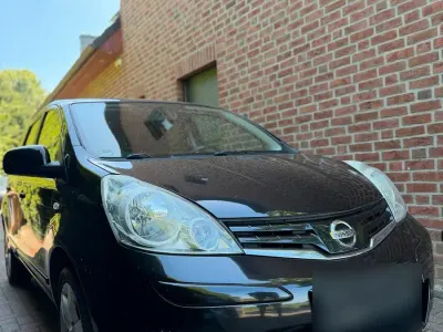 Gebraucht Nissan Note 88 PS (64 kW) 2010 Schwarz Kleinwagen