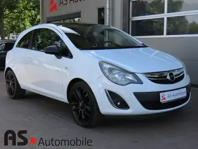 Gebraucht Opel Corsa Color Edition 100 PS (73 kW) 2013 Casablanca weiss&graphit schwa Kleinwagen