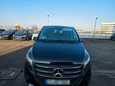 Gebraucht Mercedes Vito 190 PS (139 kW) 2022 Schwarz Van