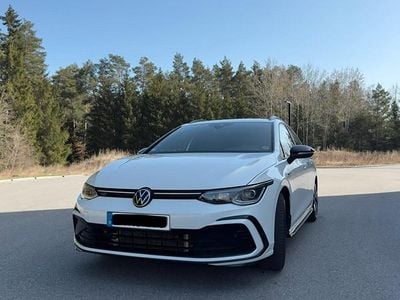 Gebraucht VW Golf VIII R-line 190 PS (139 kW) 2022 Weiß Kombi