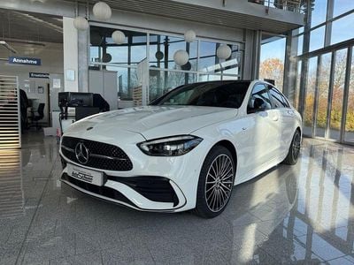 Gebraucht Mercedes C300e AMG 313 PS (230 kW) 2025 Polarweiss  unilack Limousine