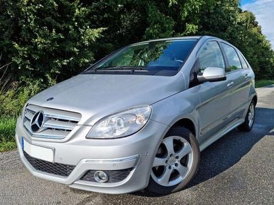 Mercedes B180
