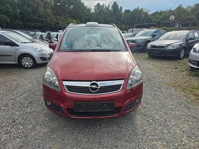 Gebraucht Opel Zafira Edition 105 PS (77 kW) 2005 Rot Van / Kleinbus