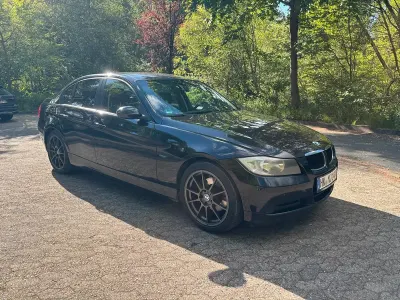Brugt BMW 320 177 HK (130 kW) 2008 Sort Sedan