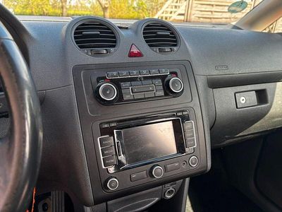 Occasion VW Caddy Maxi 140 PK (102 kW) 2011 Paars MPV