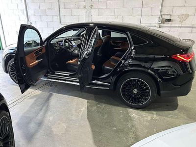 Gebraucht Mercedes GLC300 AMG 258 PS (189 kW) 2024 Schwarz 040 Coupé