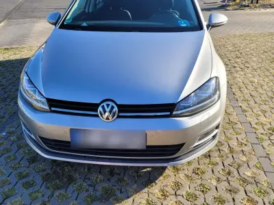 Gebraucht VW Golf VII 140 PS (102 kW) 2013 Silber Limousine