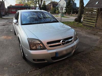 Usata Opel Vectra 144 CV (105 kW) 2005 Argento Berlina