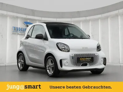 Gebraucht Smart ForTwo Coupé 60 kW (82 PS) 2024 Weiß Kleinwagen
