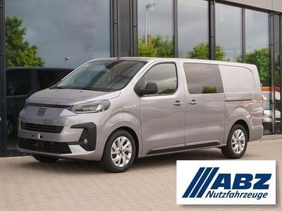 Gebraucht Fiat e-Scudo 100 kW (136 PS) 2025 Silber Van / Kleinbus